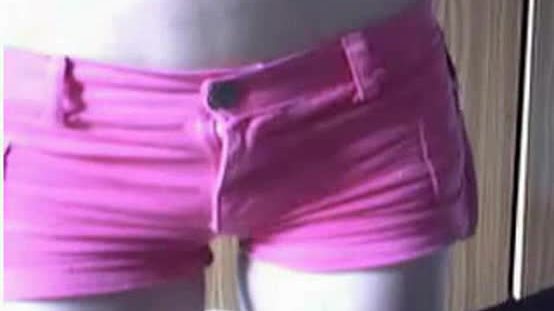 Busty euro webcam slut shows off body