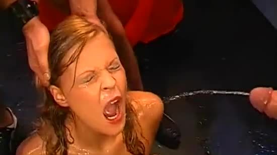 Man is feeding jizz flow into babes lusty mouths